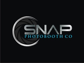 Snap Photobooth Co. logo design by agil