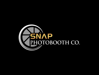 Snap Photobooth Co. logo design by astuti