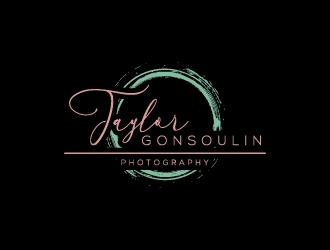 Taylor Gonsoulin Photography logo design by wongndeso