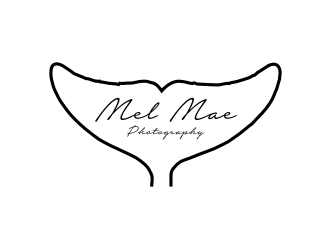 Mel Mae Photography logo design by Barkah