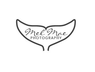 Mel Mae Photography logo design by Sorjen