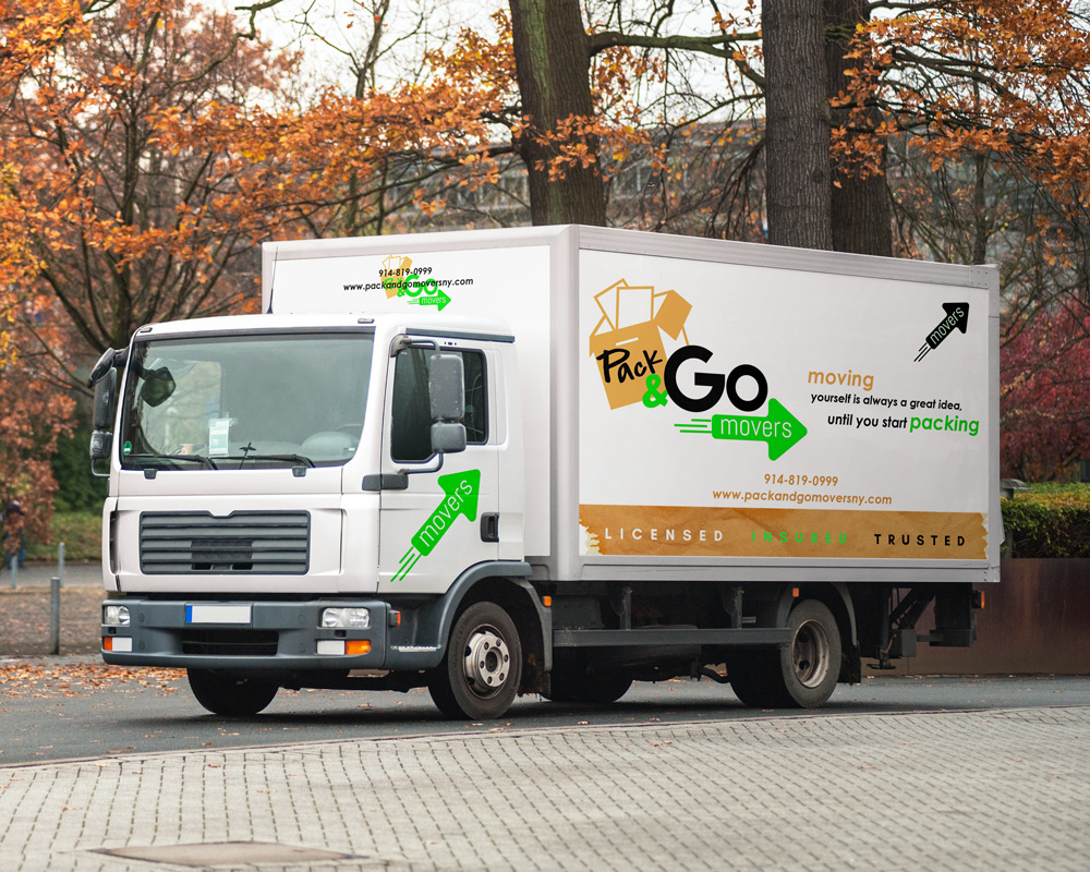 Pack & Go Movers  logo design by grea8design