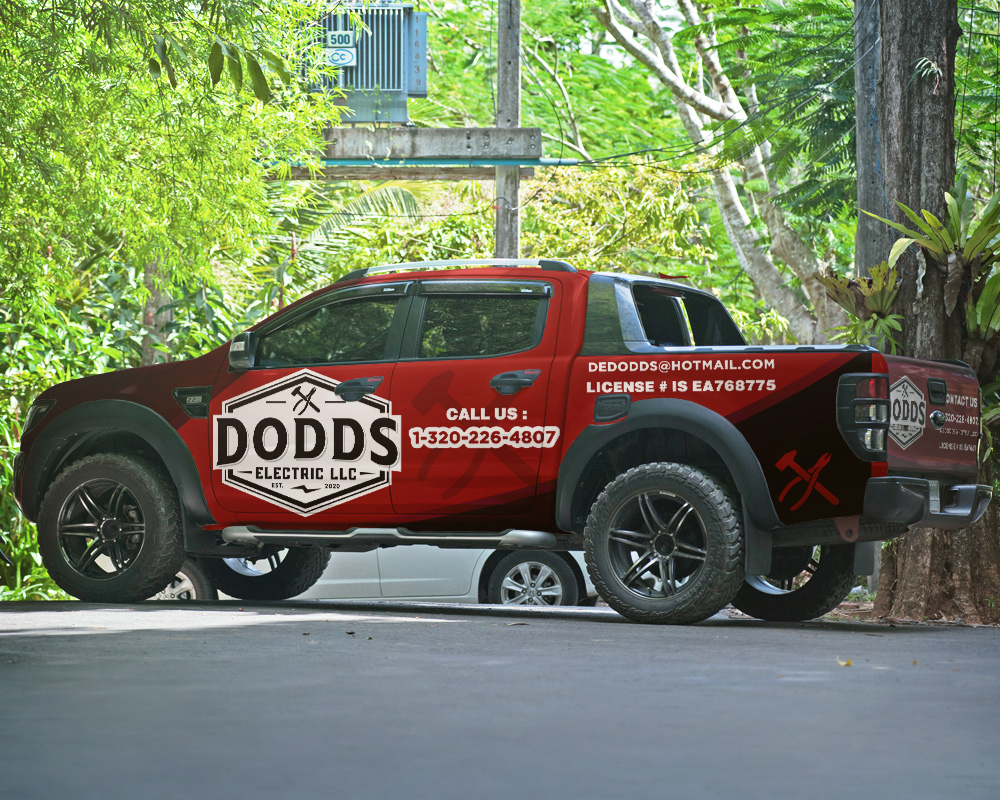 Dodds Electric LLC logo design by MastersDesigns